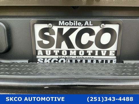 Used 2023 Chevrolet Colorado W/T RWD image 29