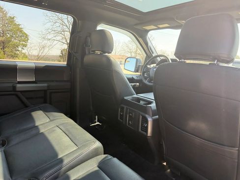 Used 2016 Ford F150 XLT w/ Equipment Group 302A Luxury image 45