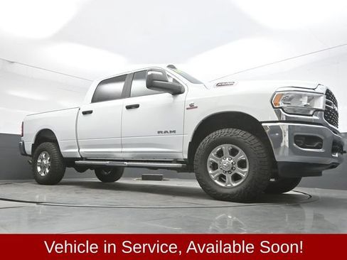 Used 2024 RAM 2500 Big Horn AWD/4WD image 20