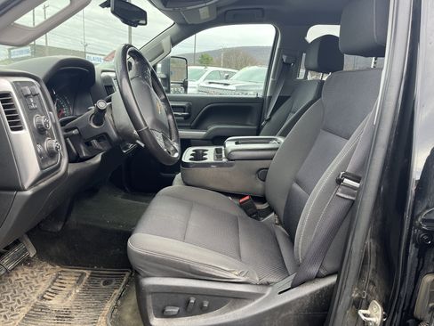 Used 2016 Chevrolet Silverado 2500 LT w/ LT Convenience Package image 12