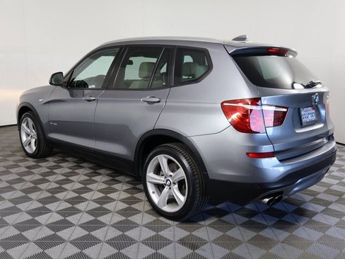 Used 2017 BMW X3 sDrive28i image 6