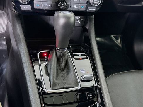 Used 2023 Jeep Compass Limited w/ Elite Group image 8