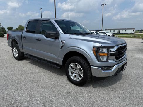 Used 2023 Ford F150 XLT AWD/4WD image 7