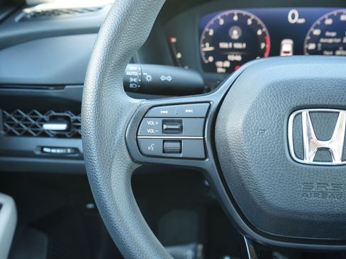 Used 2024 Honda Accord EX image 29