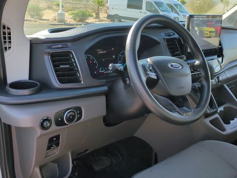 Used 2023 Ford Transit 350 XLT RWD image 13
