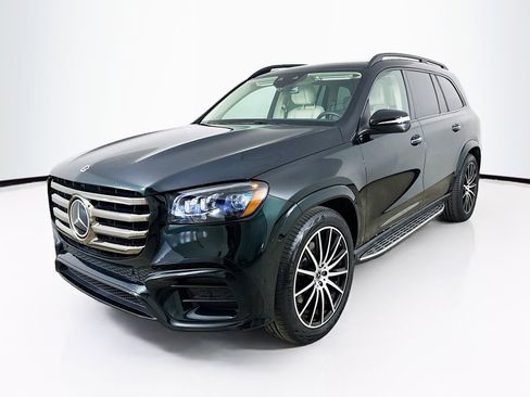 Certified 2025 Mercedes-Benz GLS 450 4MATIC image 3