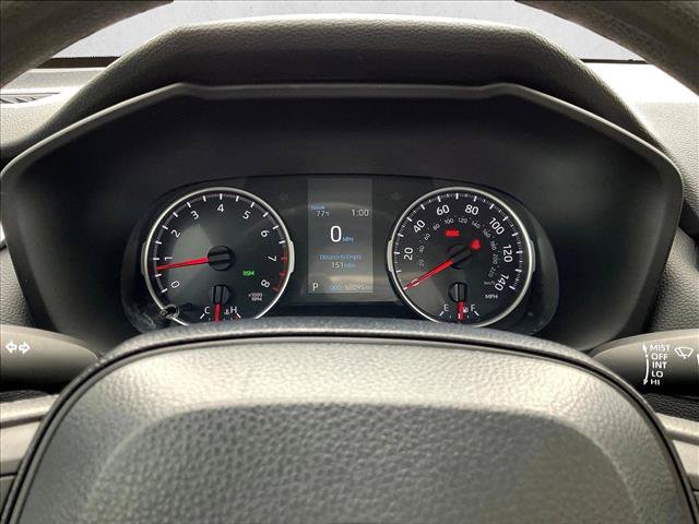 Used 2021 Toyota RAV4 XLE w/ Convenience Package FWD image 21