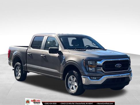 Used 2023 Ford F150 XLT w/ Trailer Tow Package image 7