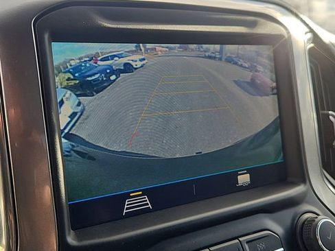 Used 2021 Chevrolet Silverado 1500 LT image 15