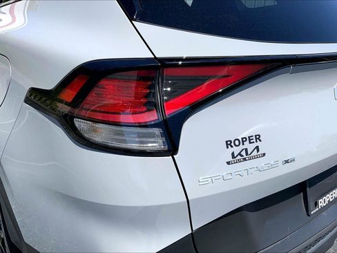 Used 2024 Kia Sportage X-Pro AWD/4WD image 28
