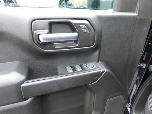 Used 2022 GMC Sierra 1500 Pro w/ Pro Value Package AWD/4WD image 16