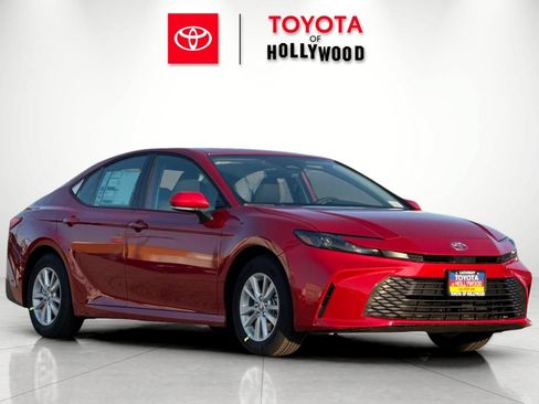 New 2026 Toyota Camry LE FWD image 2