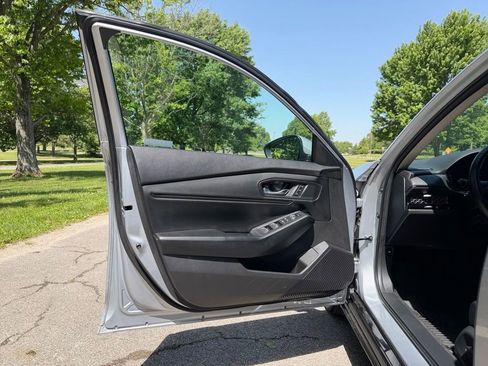 Used 2023 Honda Accord EX-L image 21