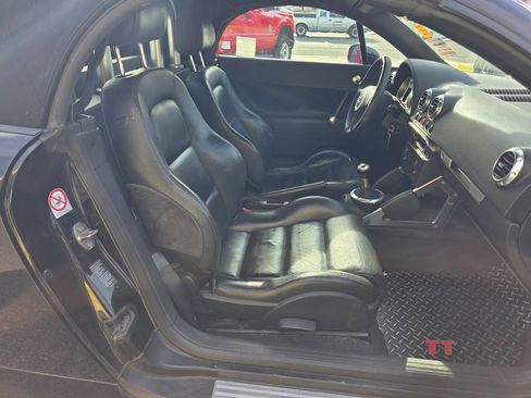 Used 2002 Audi TT 1.8T FWD image 5