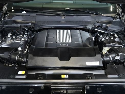 Used 2022 Land Rover Range Rover P525 Westminster Edition image 47