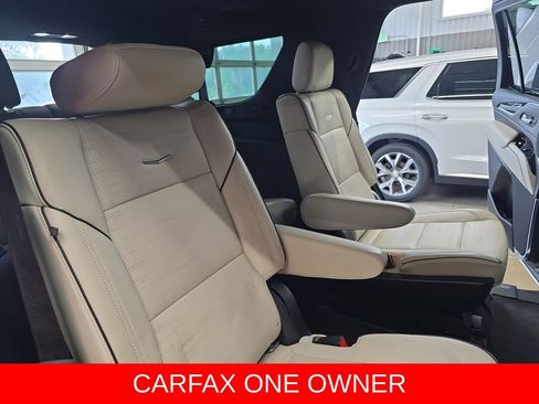 Used 2021 Cadillac Escalade Sport w/ Driver Assist Tech Package AWD/4WD image 11