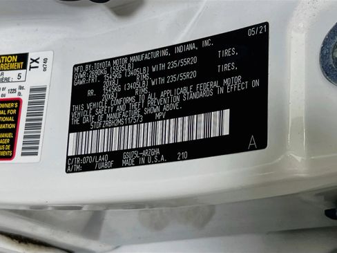 Used 2021 Toyota Highlander Platinum image 33