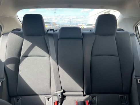 Used 2025 Toyota Corolla LE image 37