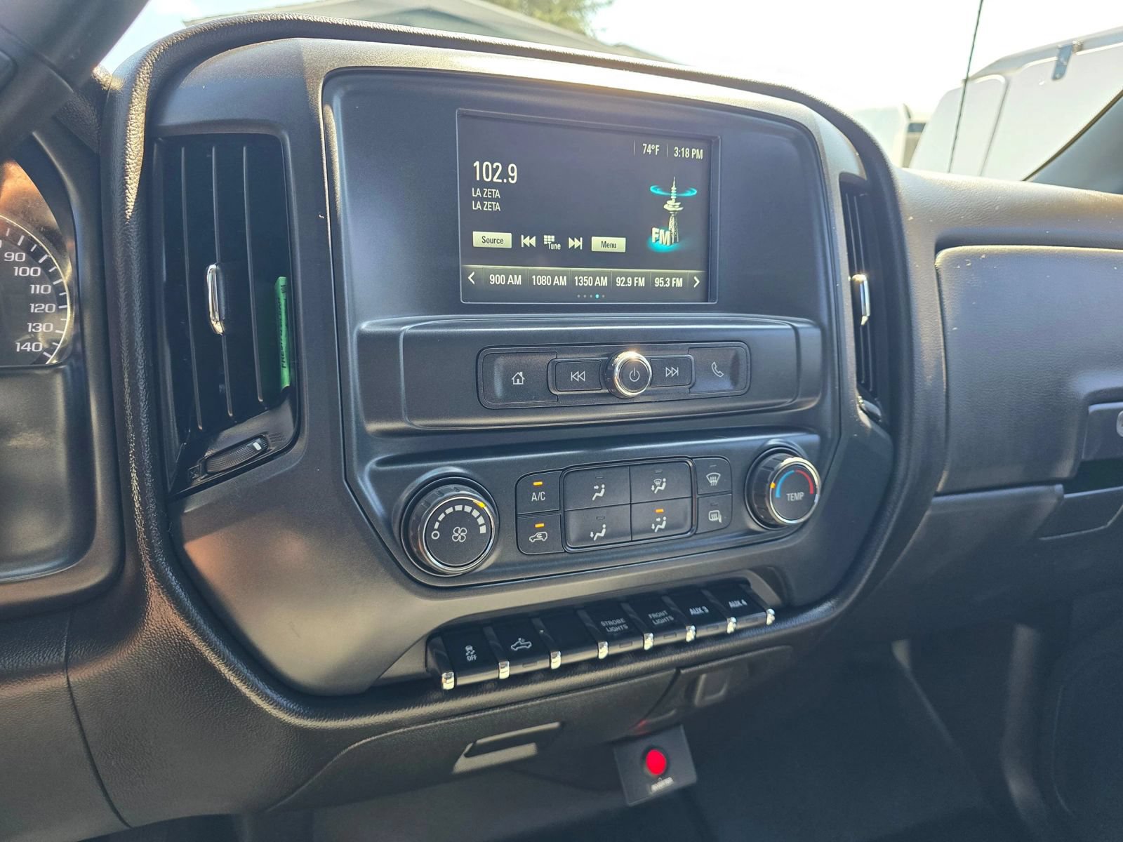 Used 2019 Chevrolet Silverado 2500 W/T AWD/4WD image 25