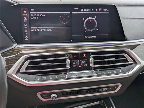 Used 2020 BMW X7 xDrive40i w/ Executive Package image 11