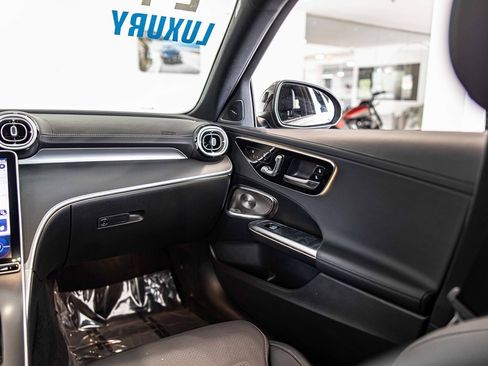 Used 2024 Mercedes-Benz C 300 4MATIC Sedan w/ AMG Line w/ Night Package image 38