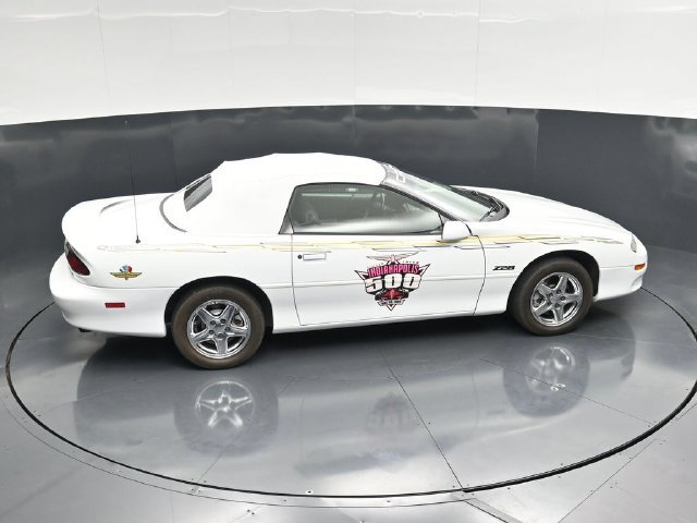 Used 1999 Chevrolet Camaro Z28 RWD image 31
