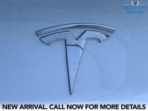 Used 2020 Tesla Model 3 Standard Range RWD image 10