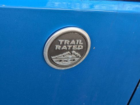 Used 2014 Jeep Wrangler Freedom Edition image 11