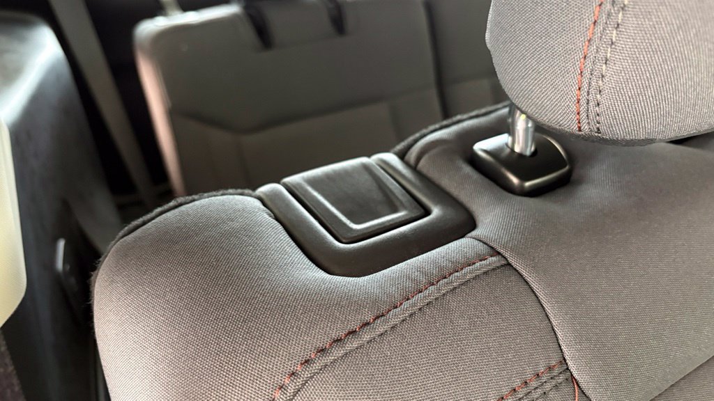 New 2026 Ford Explorer Active AWD/4WD image 31