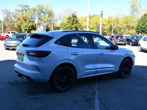 New 2026 Ford Escape ST-Line Elite w/ Class II Trailer Tow Package image 7