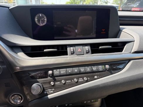 Used 2021 Lexus ES 350 w/ Premium Package FWD image 13