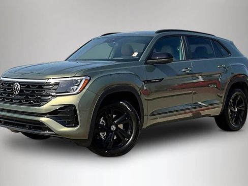 New 2026 Volkswagen Atlas Cross Sport SEL R-Line AWD/4WD image 1