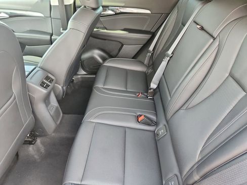 Used 2024 Buick Envision Preferred image 13