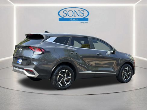 Used 2023 Kia Sportage LX AWD/4WD image 24
