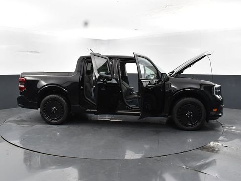 New 2025 Ford Maverick Lobo image 43