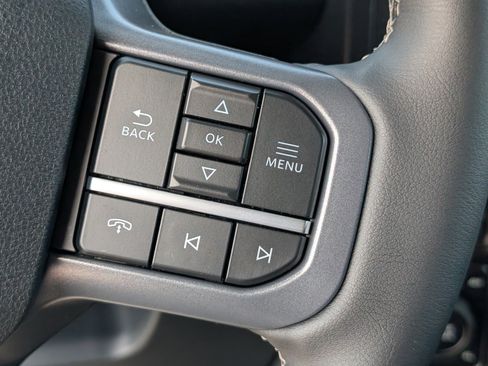 New 2026 Ford F250 Lariat w/ FX4 Off-Road Package image 19