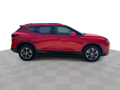 Certified 2024 Chevrolet Blazer LT w/ Convenience Package FWD image 10