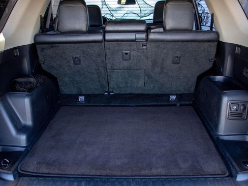 Used 2014 Toyota 4Runner Limited image 18