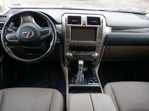 Used 2021 Lexus GX 460 Premium image 9