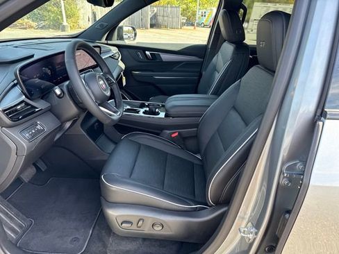 New 2026 Buick Enclave Sport Touring w/ Power Package FWD image 9