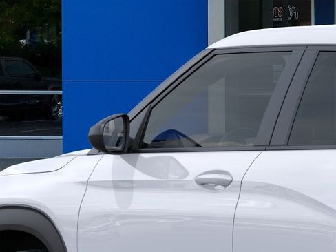 New 2026 Chevrolet TrailBlazer LS FWD image 36