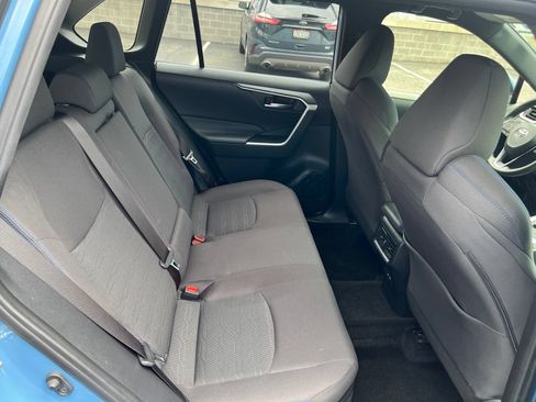 Used 2024 Toyota RAV4 SE AWD/4WD image 42