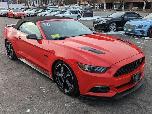 Used 2016 Ford Mustang GT Premium image 5