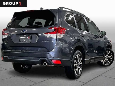 Used 2021 Subaru Forester Limited image 12
