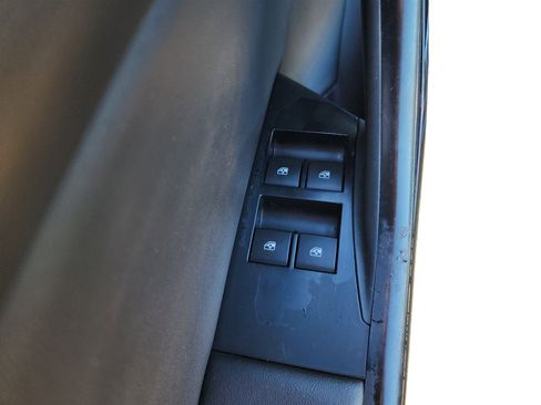 Used 2017 Buick Cascada Premium image 31