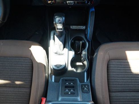 Used 2022 Ford Bronco Outer Banks image 24