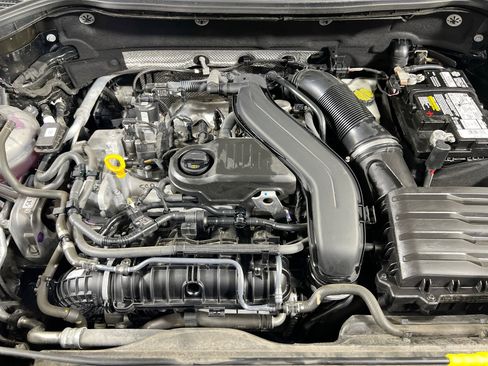 Used 2022 Volkswagen Taos SE image 26