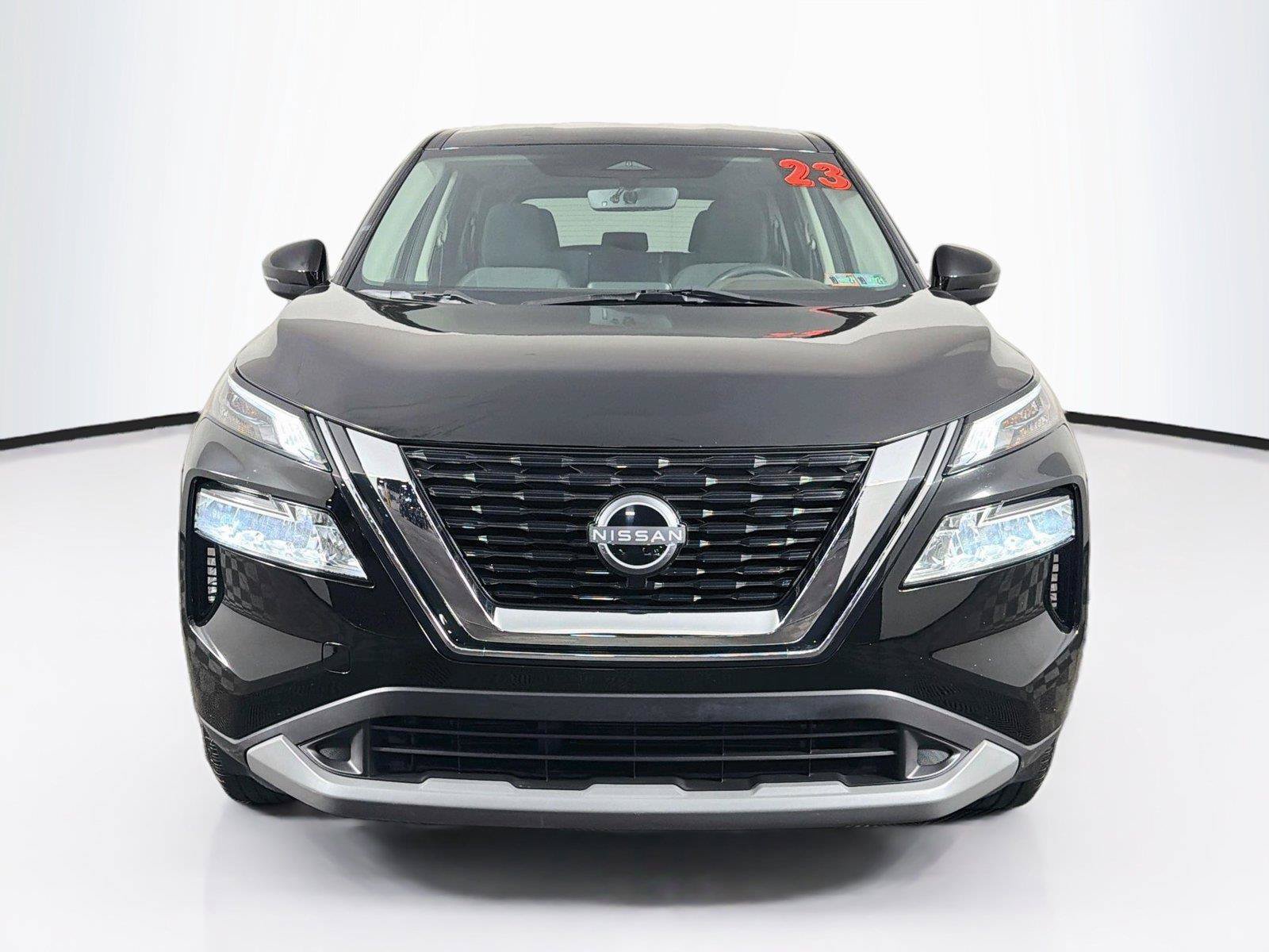 Used 2023 Nissan Rogue SV AWD/4WD image 6