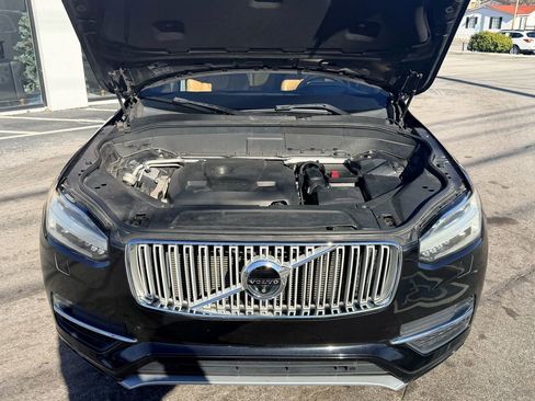 Used 2016 Volvo XC90 T6 image 11