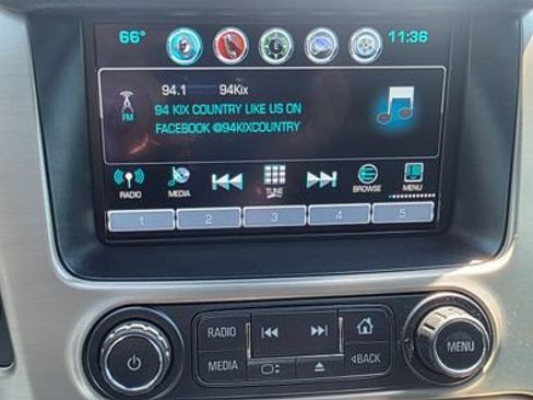 Used 2020 GMC Yukon Denali w/ Denali Premium Package AWD/4WD image 23